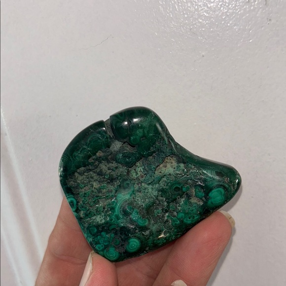 Accessories - Malachite with polished eyes